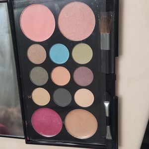 NWOT Makeover Essentials Make up